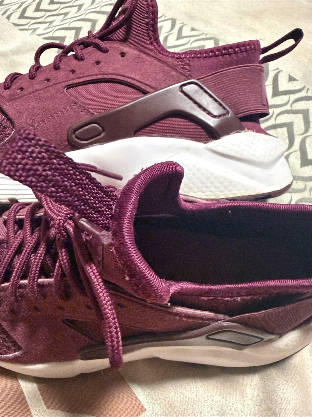 Nike Air Huarache Run Ultra SE In Berry - Picture 5 of 6